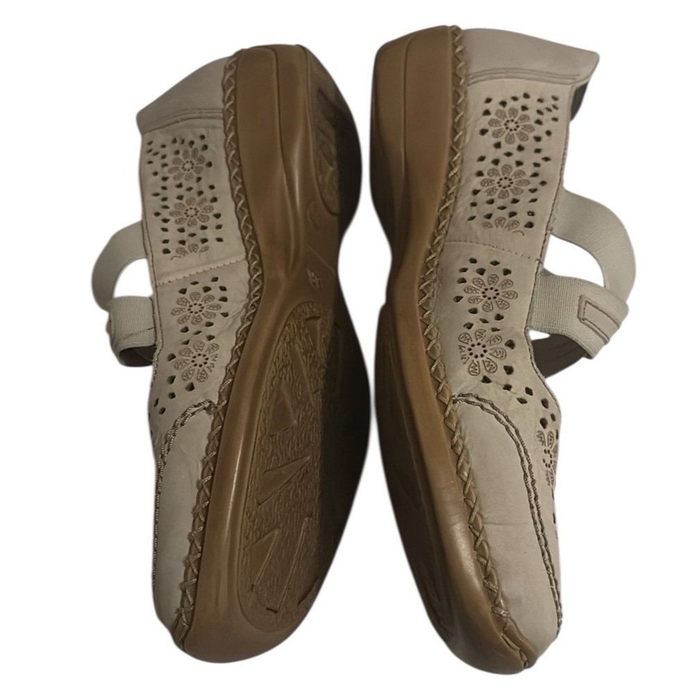 Rieker Daisy flats slip on style with elastic cross straps , size 36=5/5.5 - Picture 3 of 7